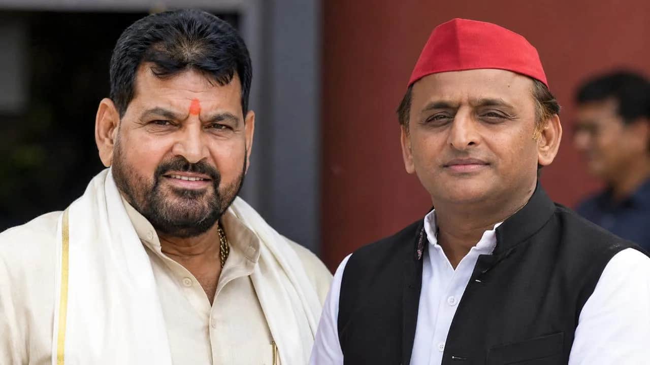 Brij Bhushan Sharan Singh and Akhilesh Yadav