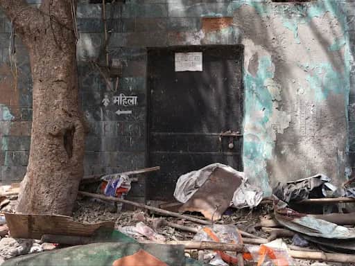 The Persistence Of Open Defecation In Delhi ODF On Paper Not On Streets