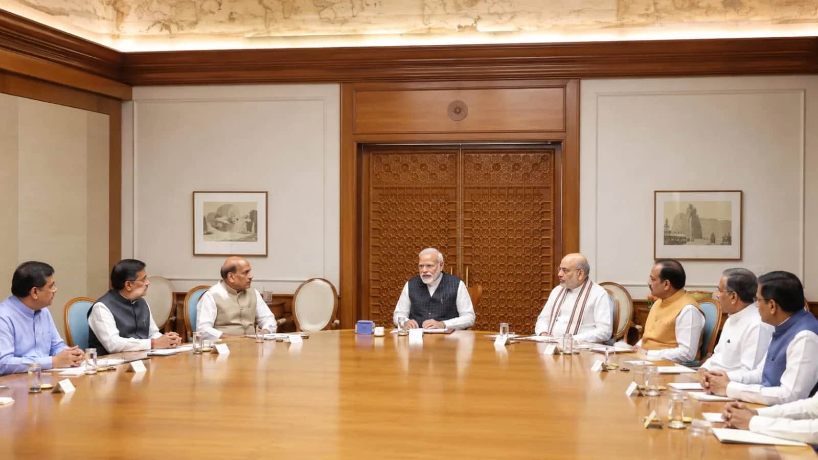 cabinet meeting