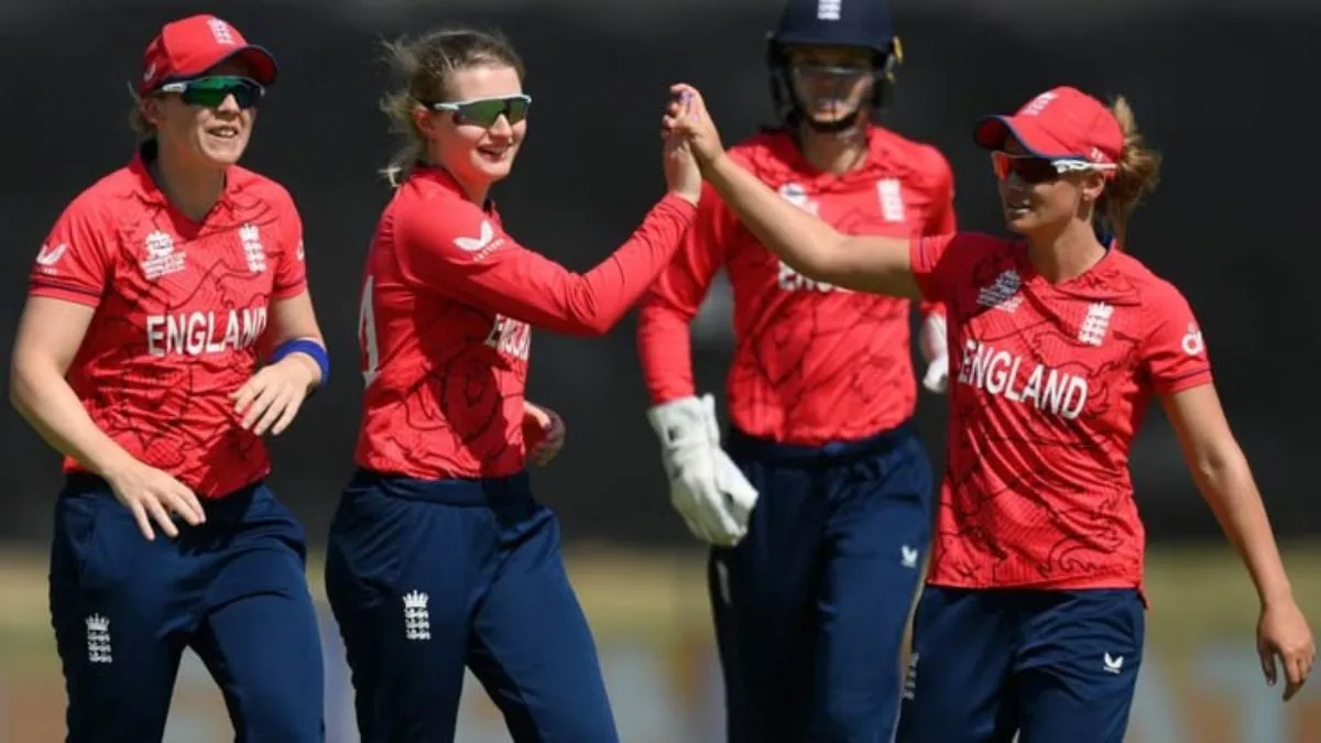 WT20 World Cup : साउथ अफ्रीका को हराकर इंग्लैंड पहुंचा टी-20 वर्ल्ड कप के फाइनल में, बनाए यह खास रिकॉर्ड