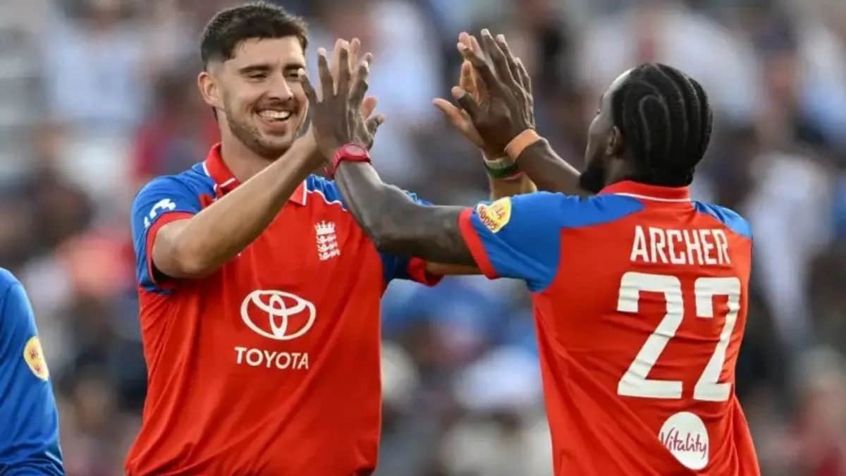 Eng Beat India In 3rd T20I