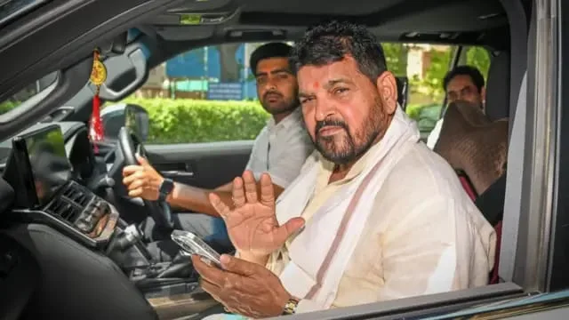 ‘मैं खुद फांसी पर लटक जाऊंगा’ कोर्ट से बड़ी होने के बाद सांसद बृजभूषण शरण सिंह का बड़ा बयान