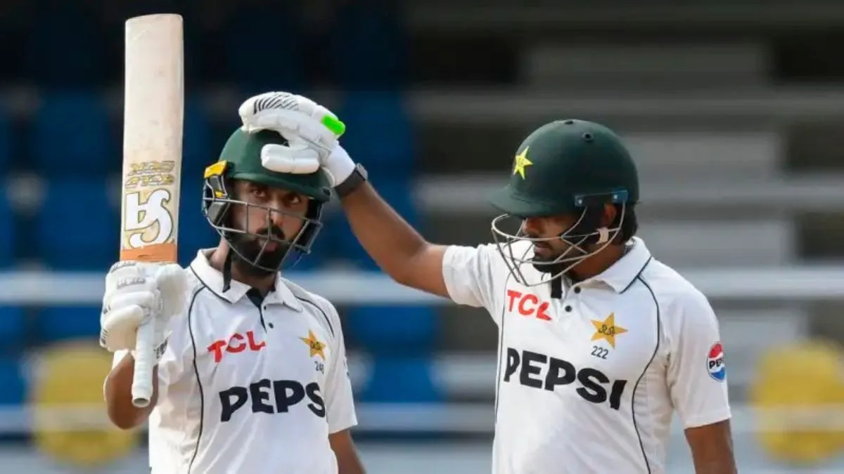 WI vs Pak 2nd Test: सीरीज हार टालने की कोशिश में पाकिस्तान, बाबर और शफीक की शानदार साझेदारी