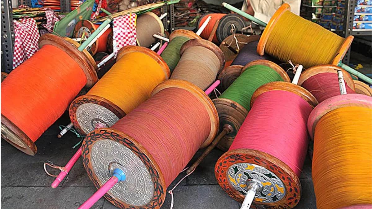 Chinese manjha, a synthetic kite string