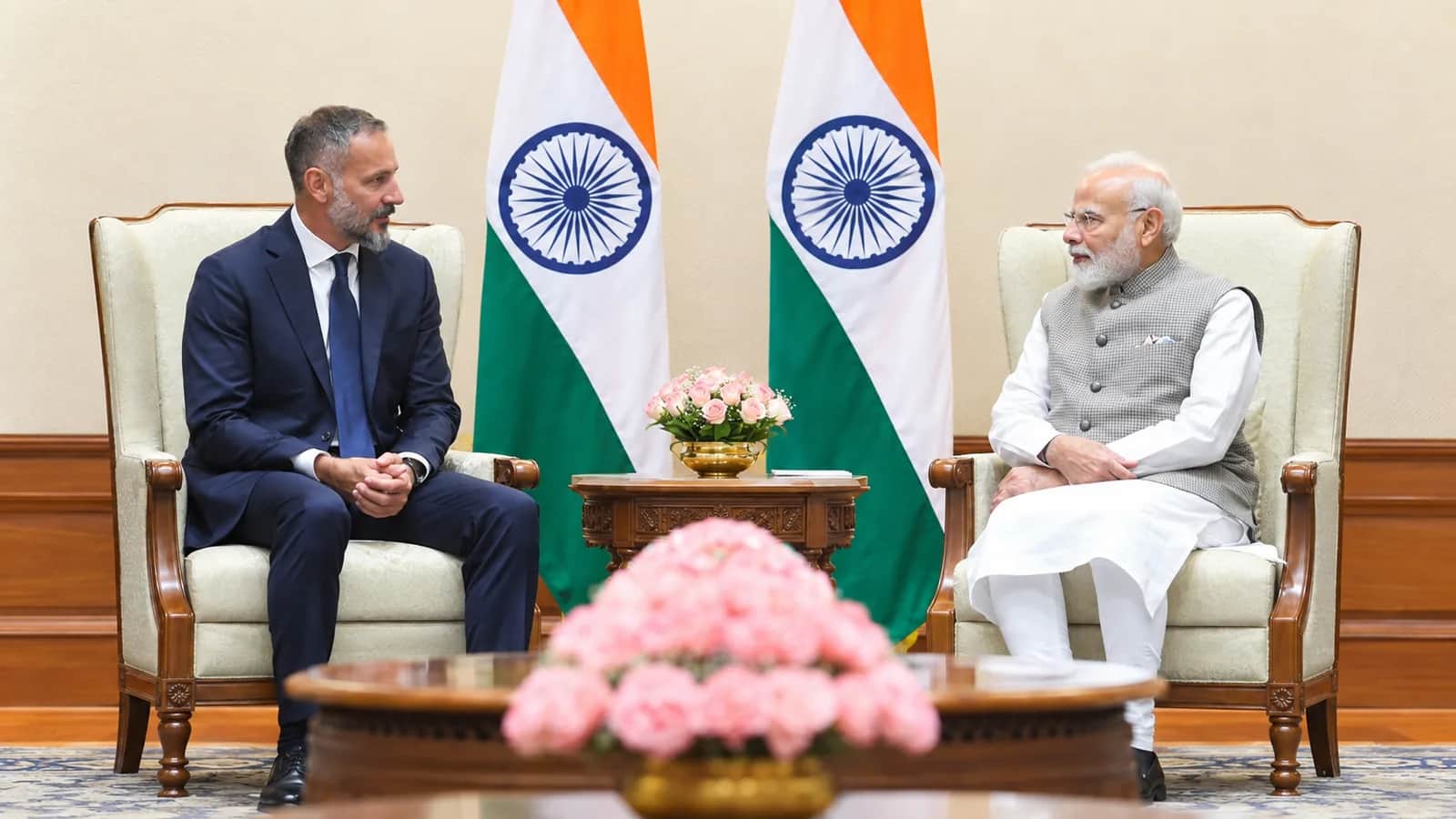 Modi Meets Aga Khan