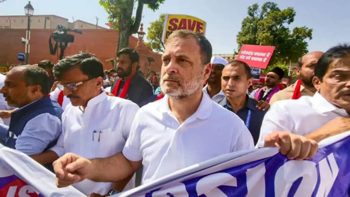 Opposition MPs Protest Over ‘Vote Theft’ Allegations